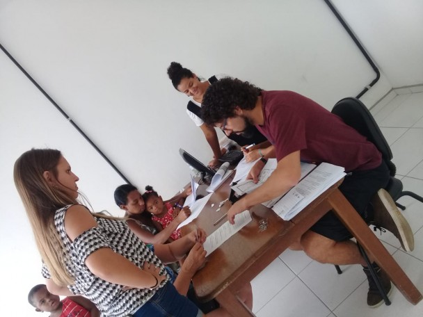 Jovens multiplicadores assinaram os contratos e vão ter a missão de divulgar o POD e captar mais jovens para o CJ